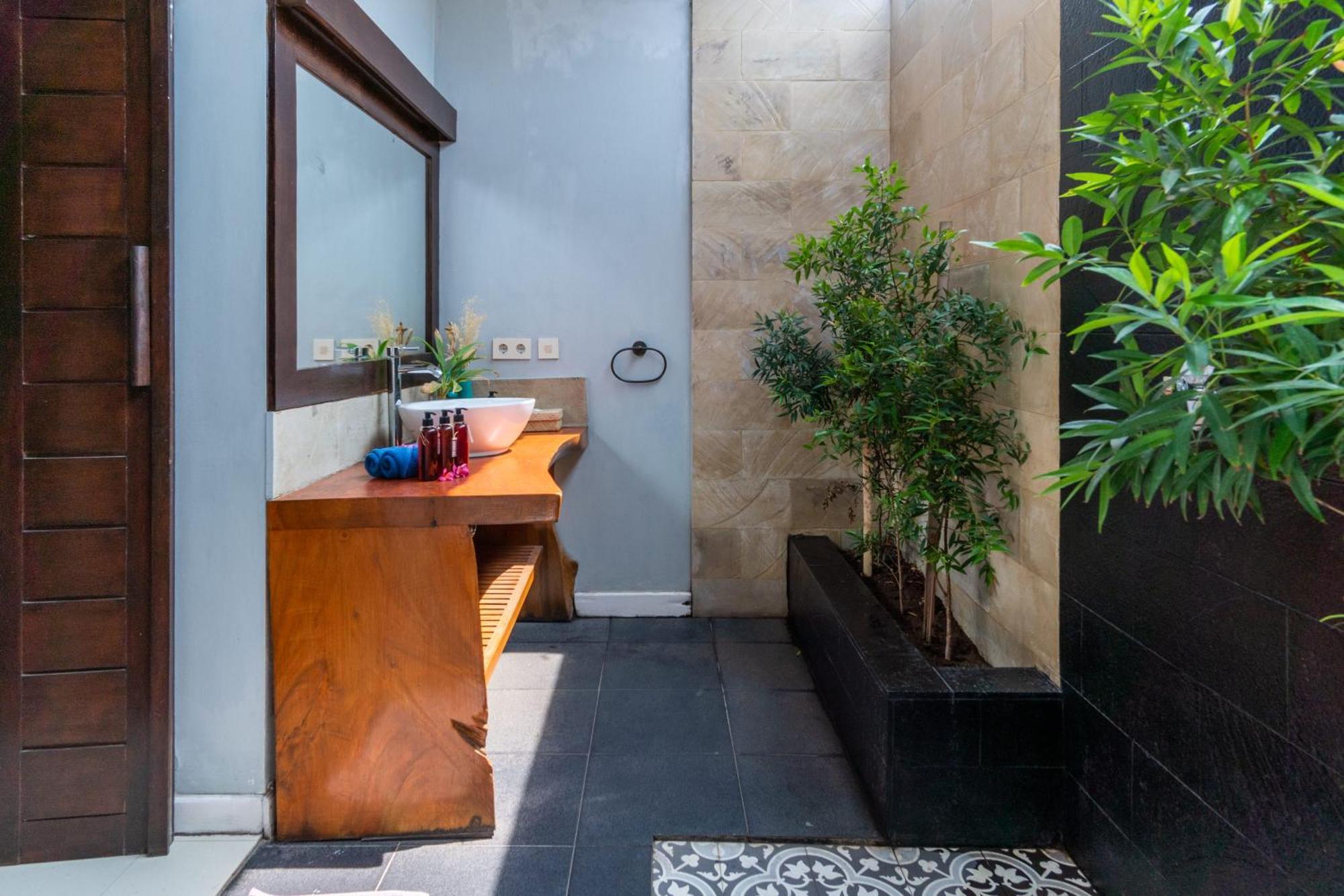 Bale Sampan Boutique Bungalows غيلي تراوانغان المظهر الخارجي الصورة