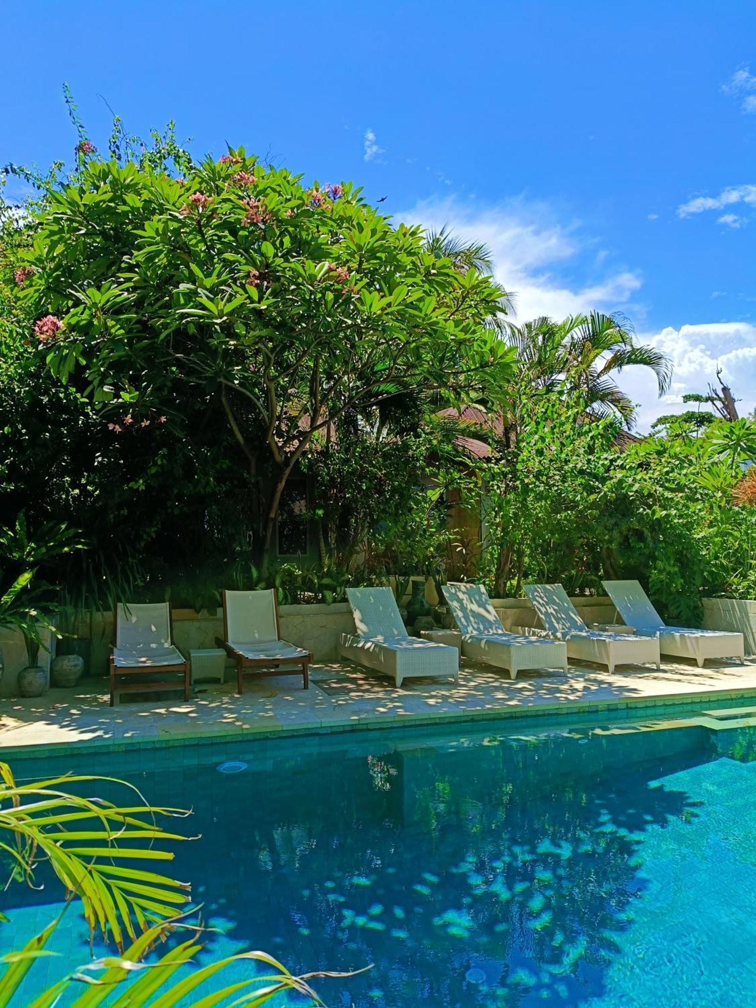 Bale Sampan Boutique Bungalows غيلي تراوانغان المظهر الخارجي الصورة