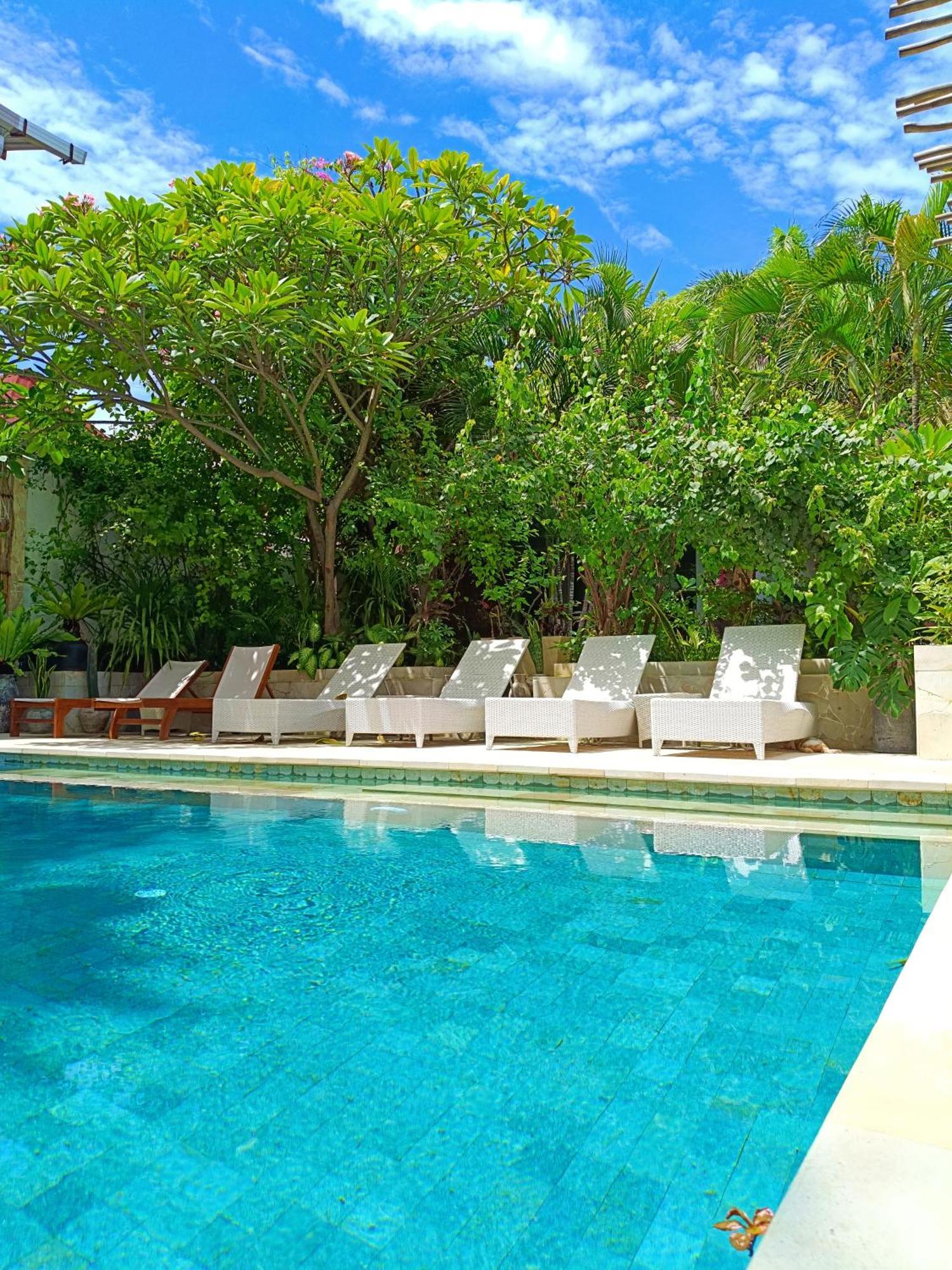 Bale Sampan Boutique Bungalows غيلي تراوانغان المظهر الخارجي الصورة