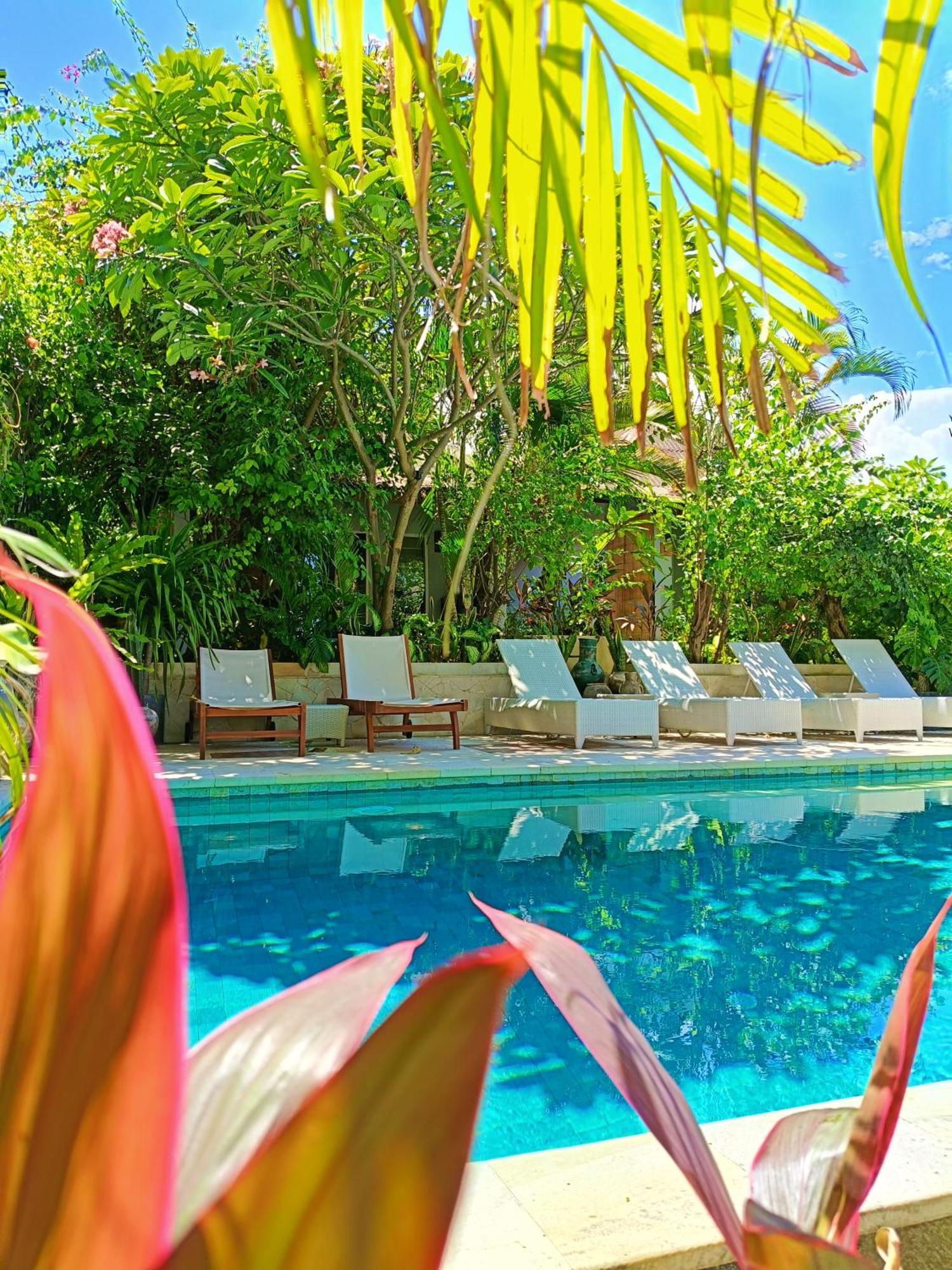Bale Sampan Boutique Bungalows غيلي تراوانغان المظهر الخارجي الصورة